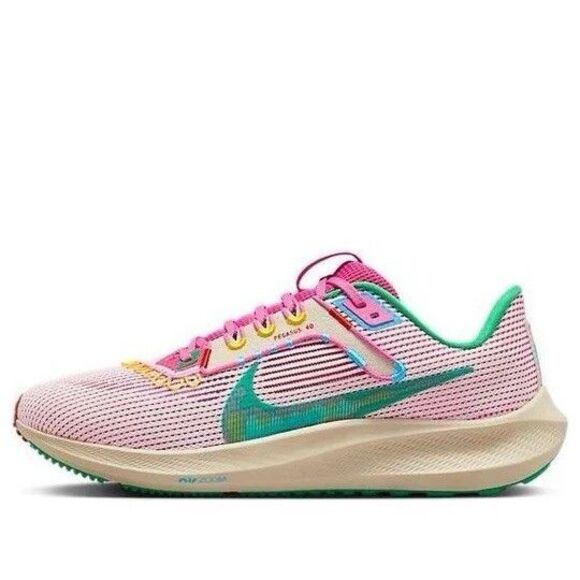 Size 15 Nike Air Zoom Pegasus 40 Familia Sail Green Sanddrift Mens FN0599-100 main image 4